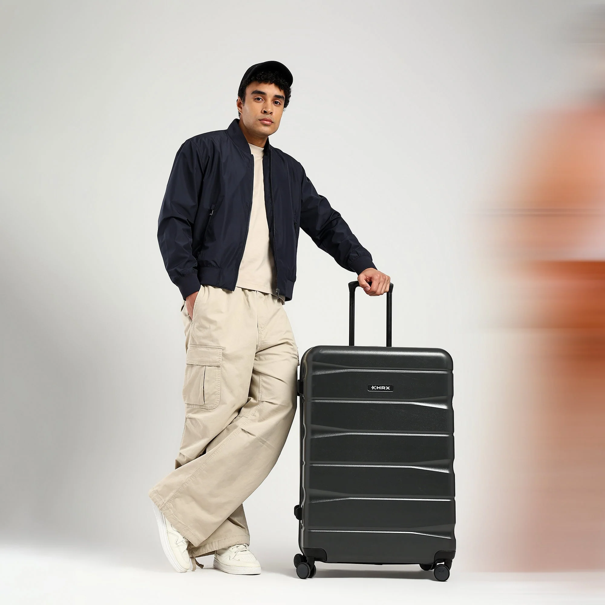 HRX by Hrithik Roshan Hard Body Set of 2 Luggage 8 Wheels - Brute - Image 74