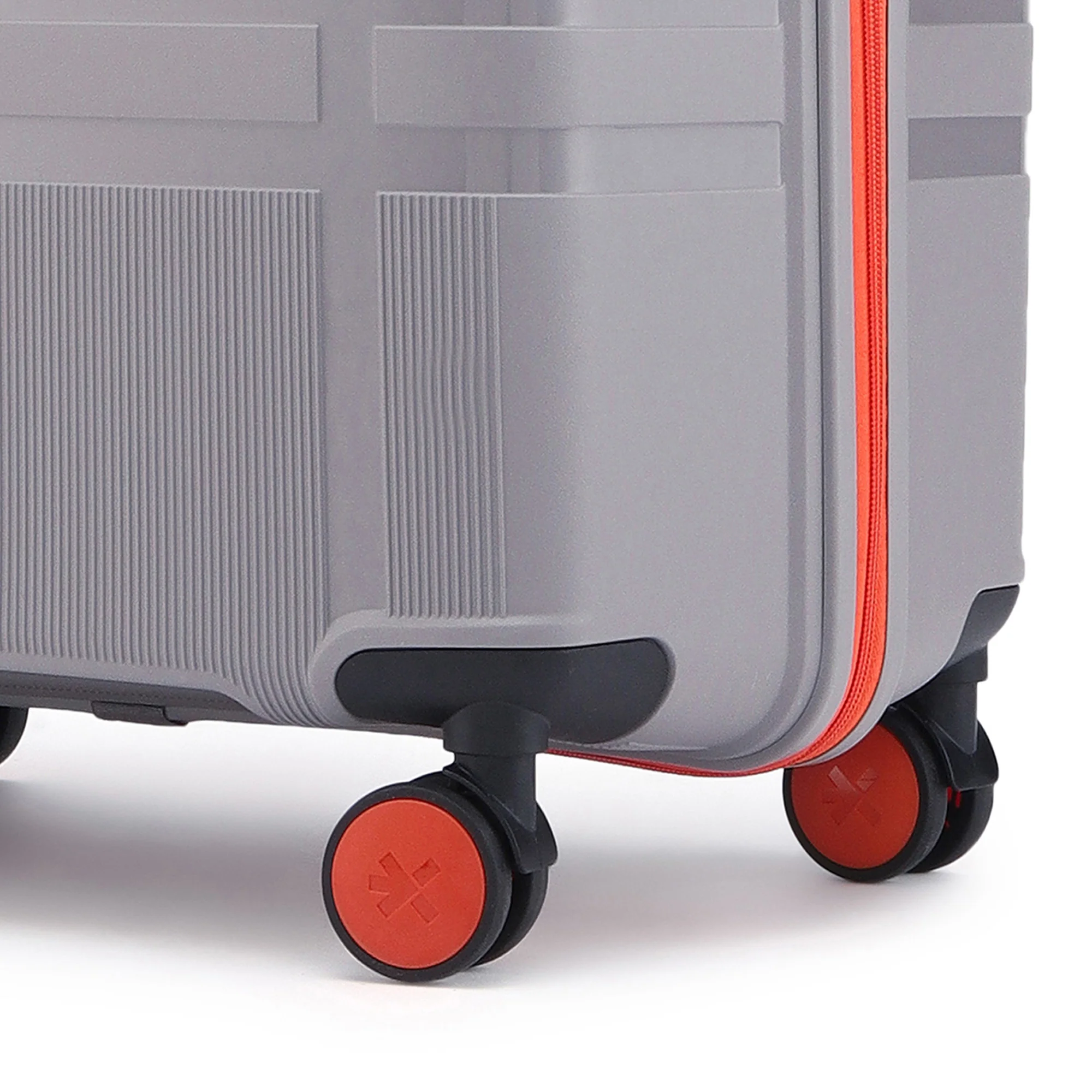 HRX by Hrithik Roshan Hard Body Set of 3 Luggage 8 Wheels - Helium - Image 120