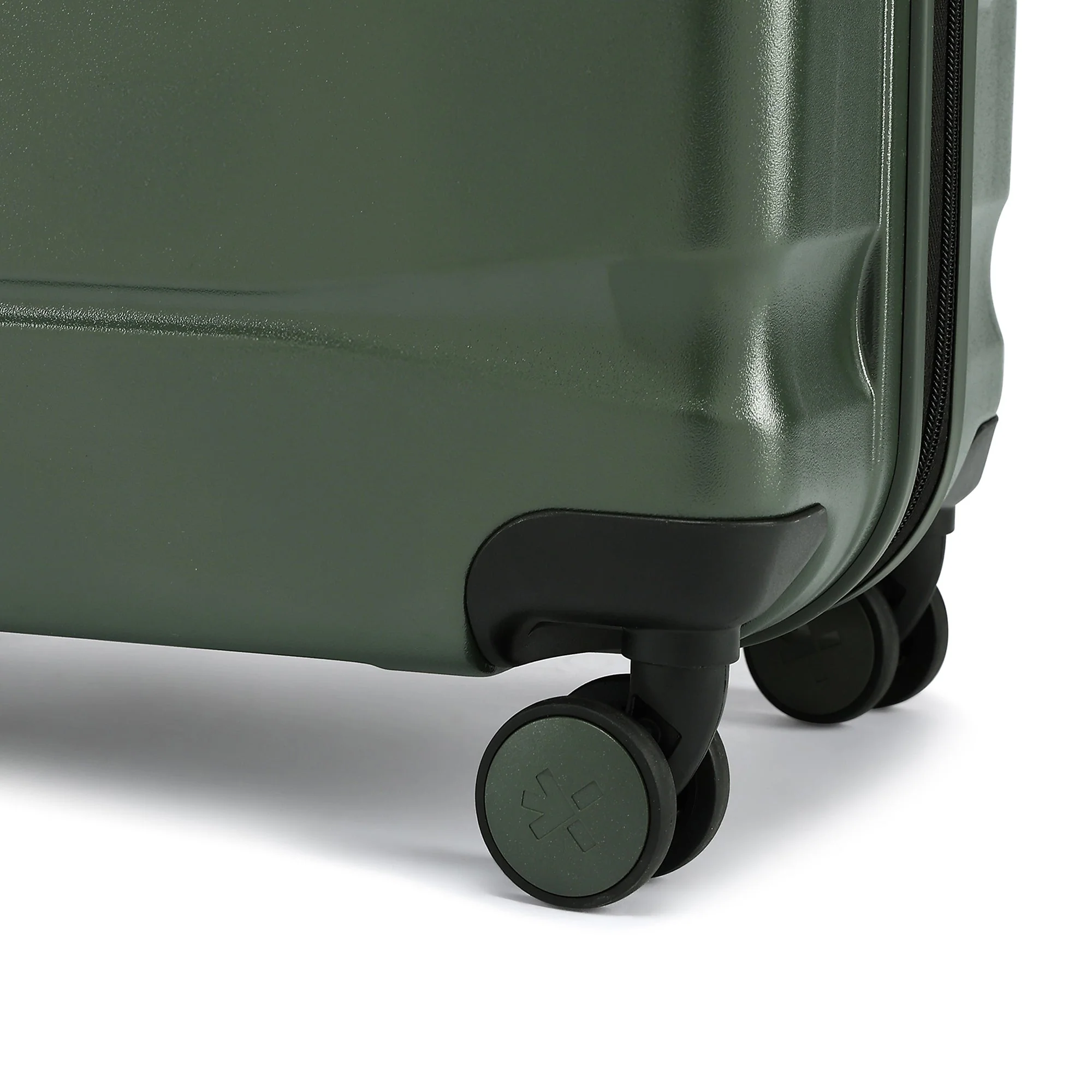 HRX by Hrithik Roshan Medium Check-in Suitcase (65 cm) 8 Wheels - Brute - Image 73