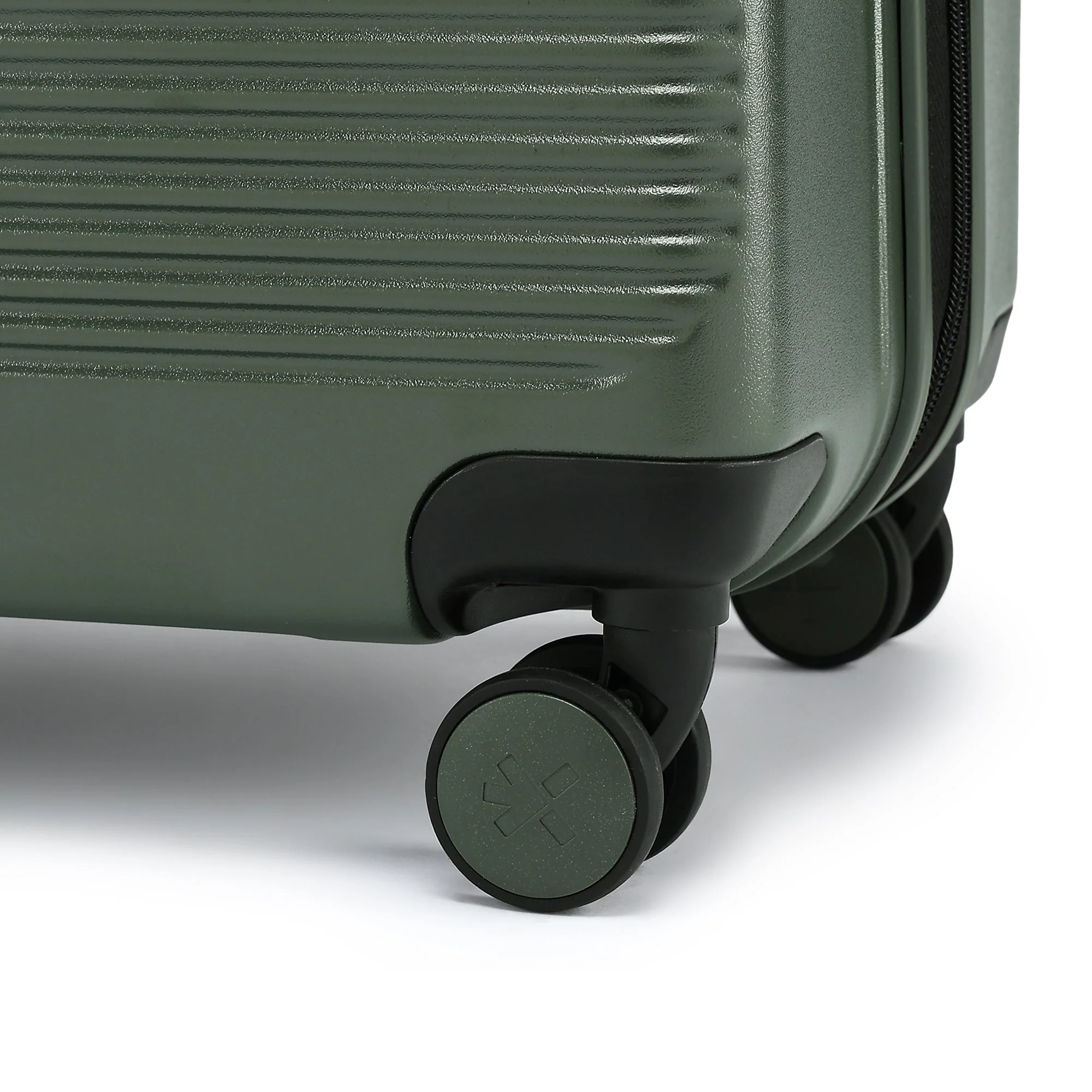 HRX by Hrithik Roshan Medium Check-in Suitcase (65 cm) 8 Wheels - Grit - Image 30