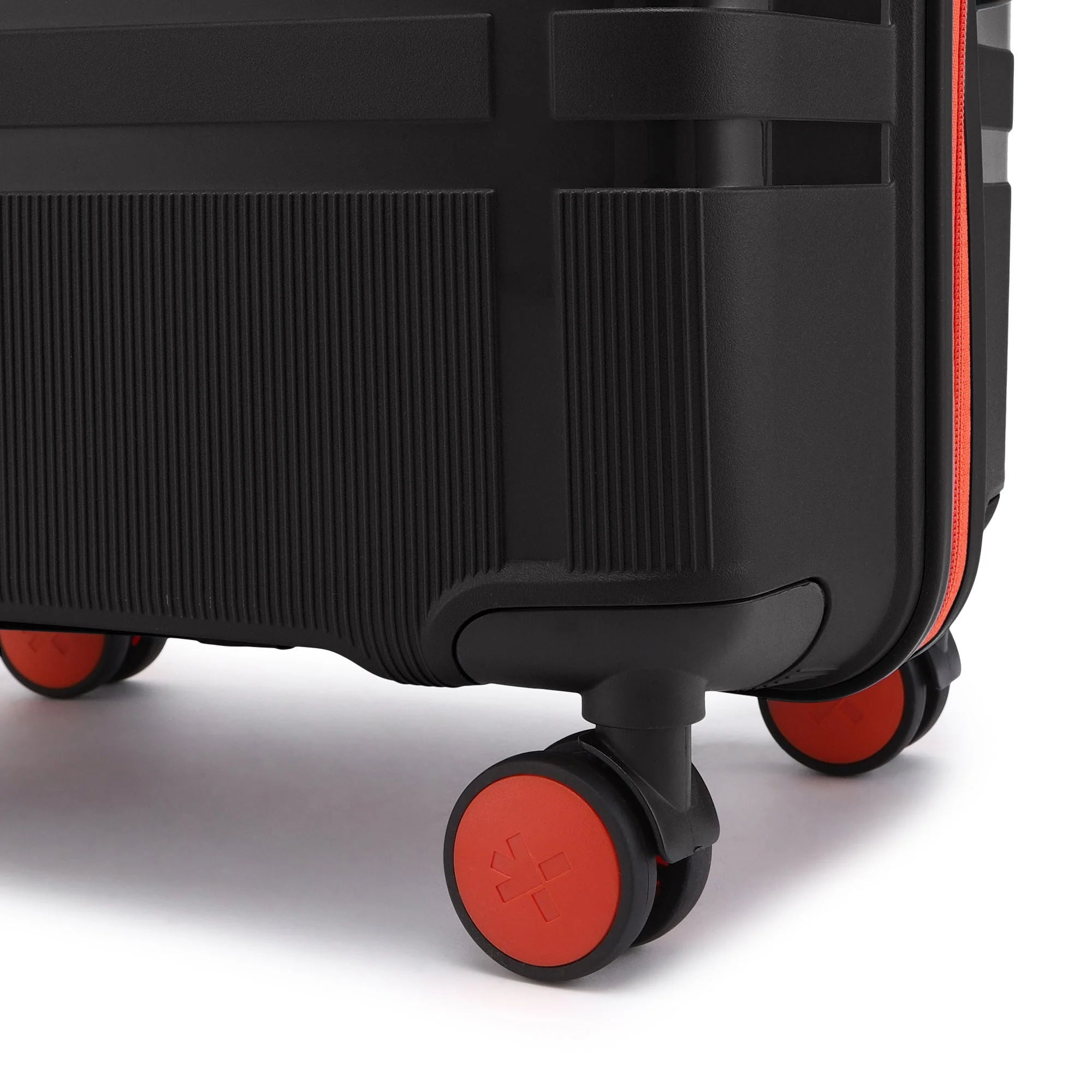 HRX by Hrithik Roshan Medium Check-in Suitcase (65 cm) 8 Wheels - Helium - Image 28