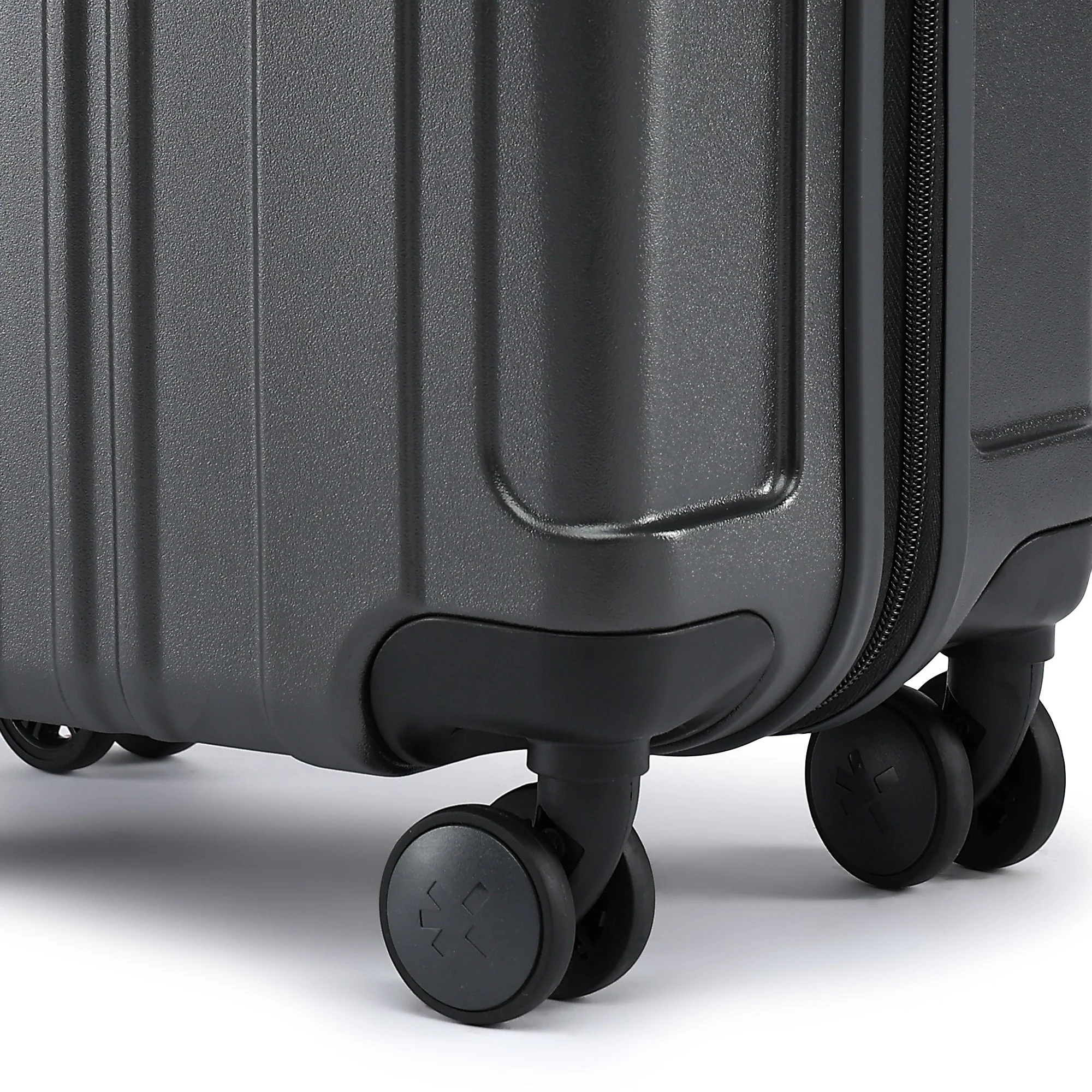 HRX by Hrithik Roshan Small Cabin Suitcase (56 cm) 8 Wheels - Force - Image 11