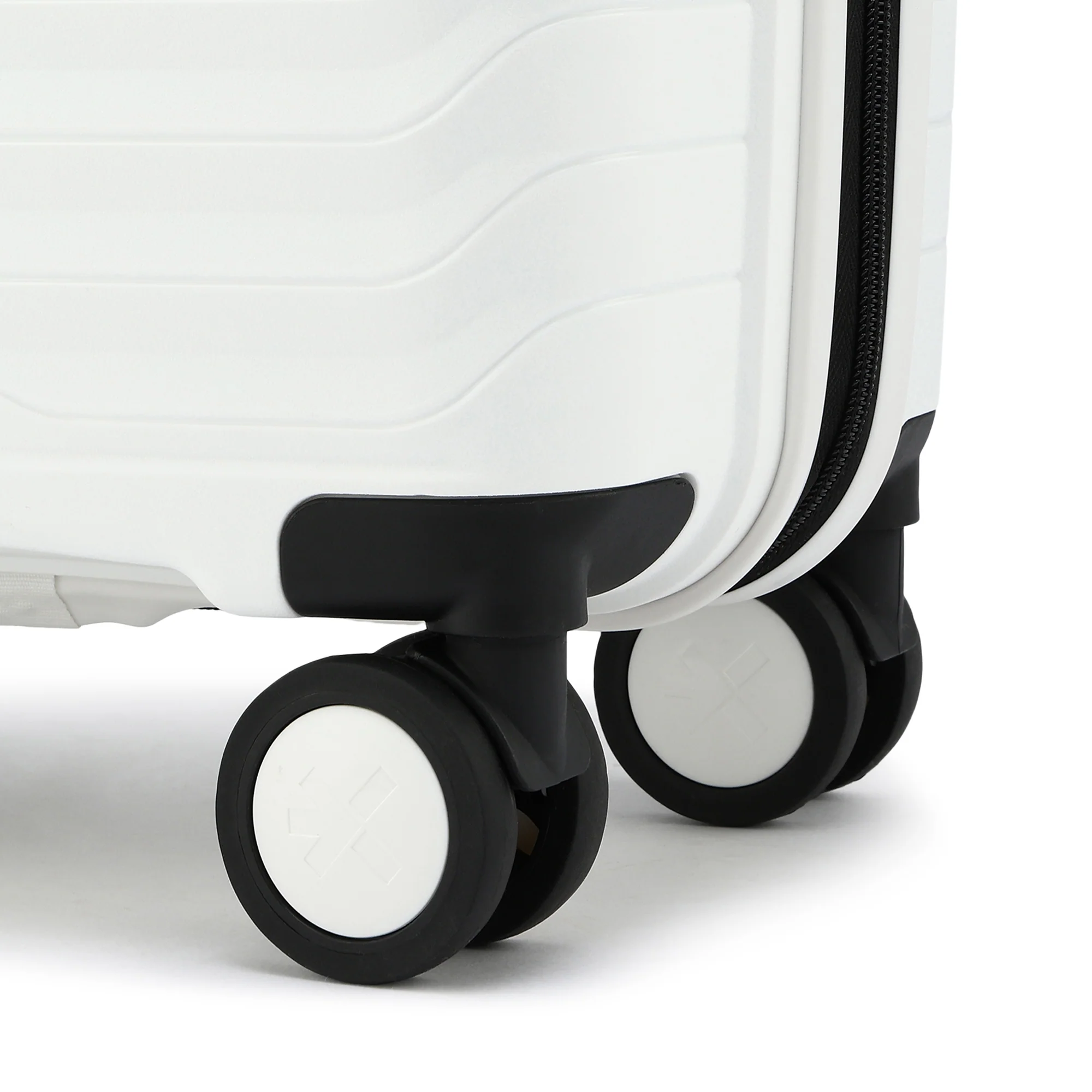 HRX by Hrithik Roshan Small Cabin Suitcase (56 cm) 8 Wheels - Kyoto - Image 128