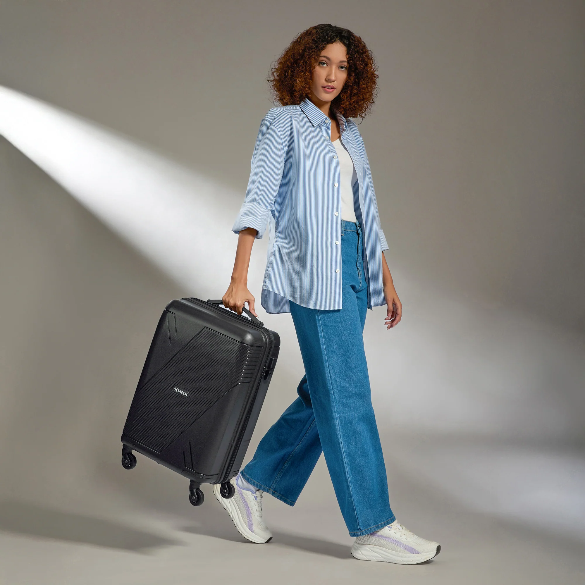 HRX Icon Polypropylene Cabin Suitcase (57 cm | 4 Wheels) - Image 12