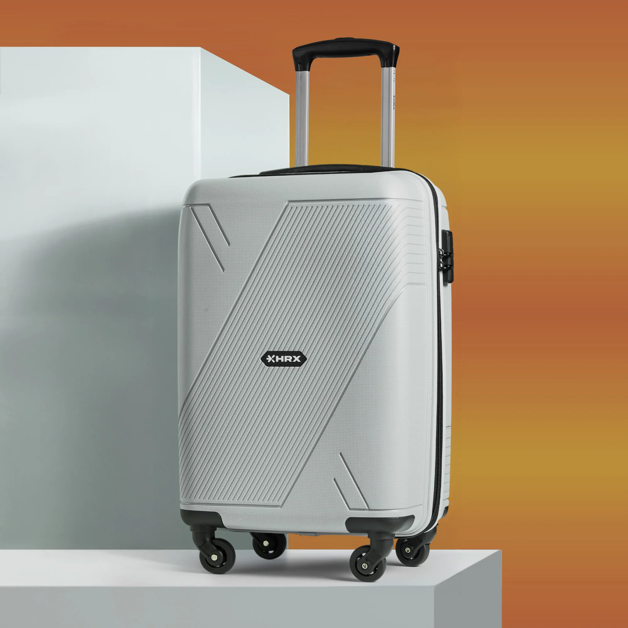 HRX Icon Polypropylene Cabin Suitcase (57 cm | 4 Wheels) - Image 23