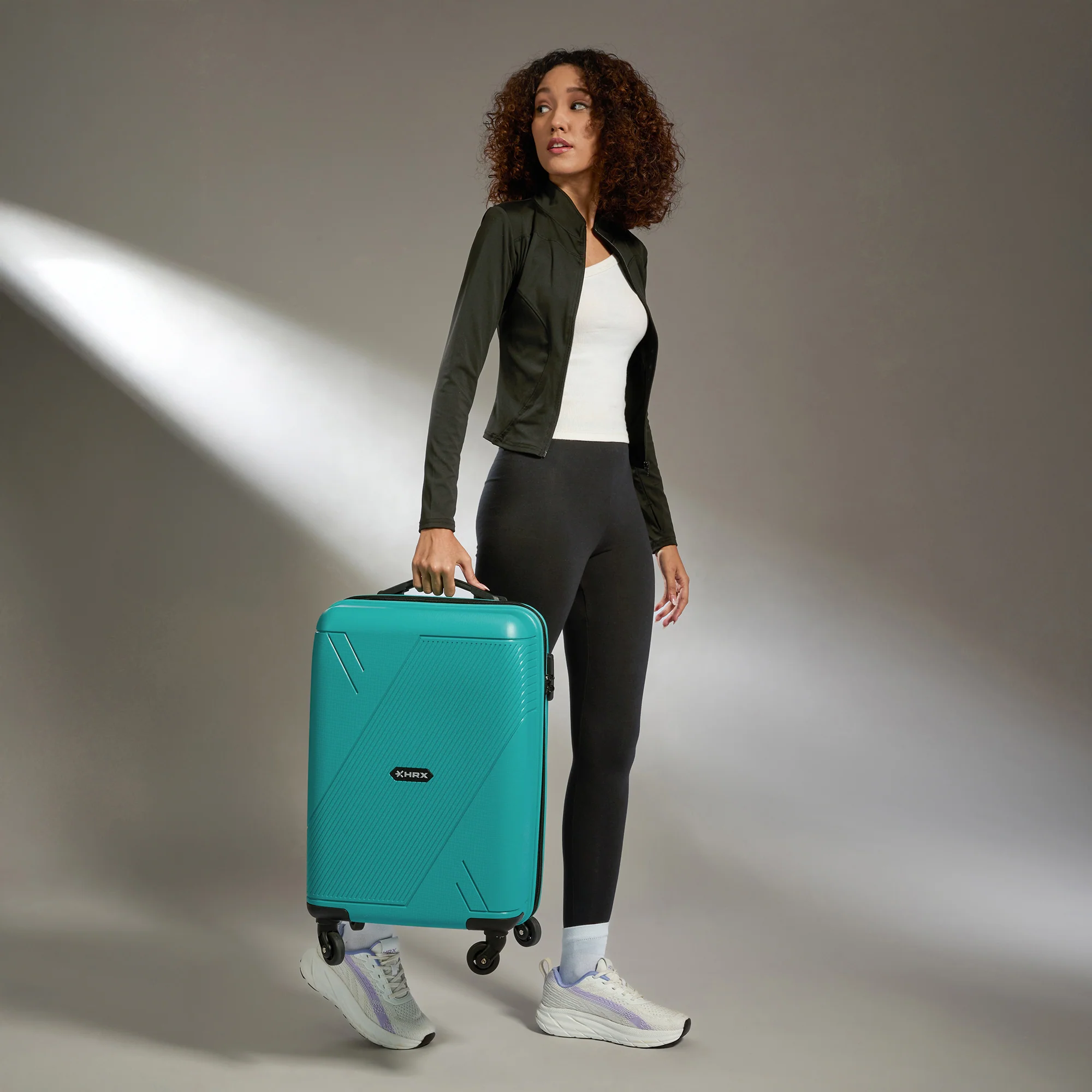 HRX Icon Polypropylene Cabin Suitcase (57 cm | 4 Wheels) - Image 44