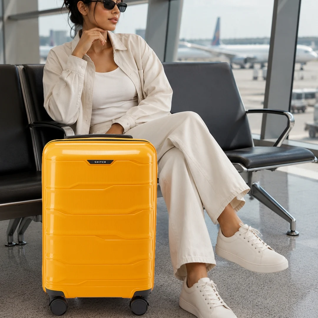 Snitch Vector Polypropylene Cabin Trolley (56 cm | 8 Wheels) - Image 35